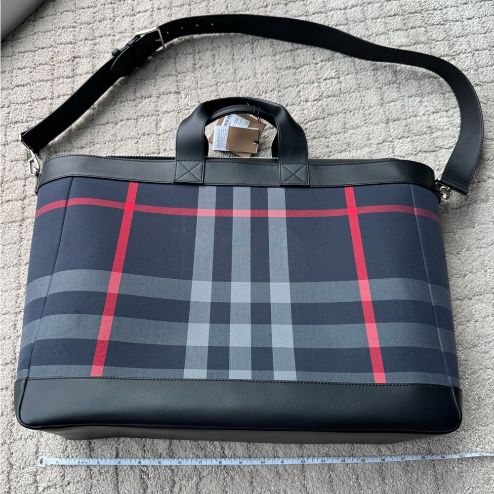 Burberry Ormond Check Navy tote